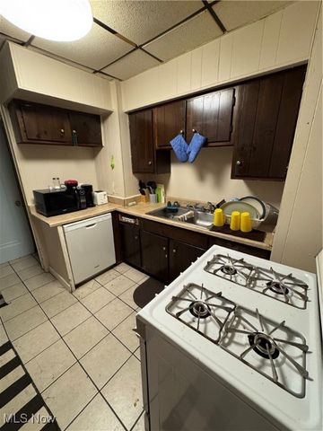 3728 W 136th Street, Cleveland, OH 44111