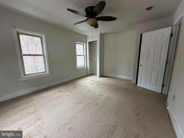 25 WOODLAND AVE, Coatesville, PA 19320