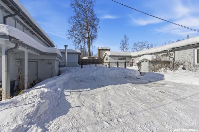 2610 W 30th Avenue, 2620, Anchorage, AK 99517