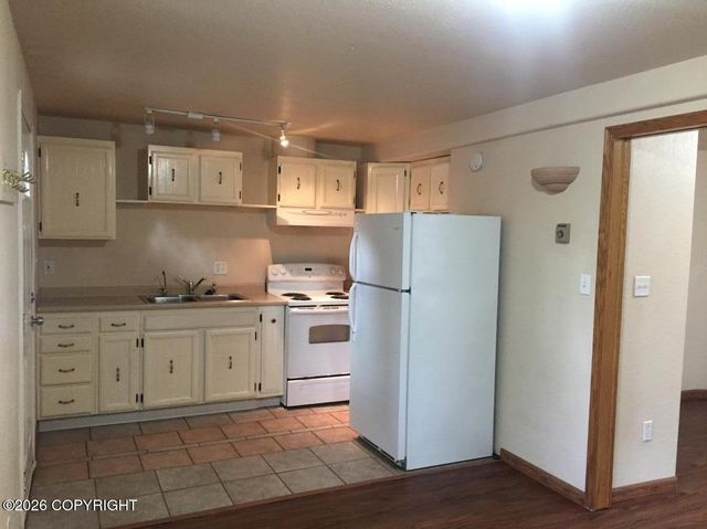 2610 W 30th Avenue, 2620, Anchorage, AK 99517