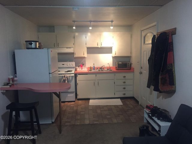 2610 W 30th Avenue, 2620, Anchorage, AK 99517