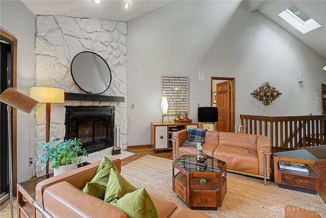 6411 Shadow Lake Trail, Centerville, OH 45459