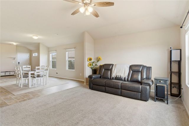 7964 Bridgegate Avenue, Springdale, AR 72762