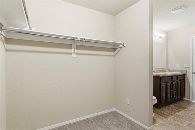 7964 Bridgegate Avenue, Springdale, AR 72762