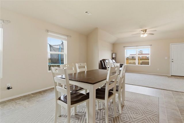 7964 Bridgegate Avenue, Springdale, AR 72762