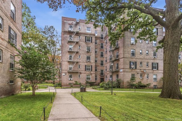51-10 30 Avenue 4, Woodside, NY 11377
