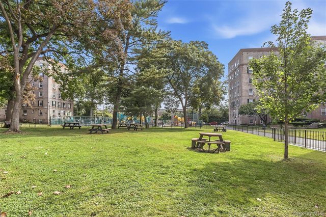 51-10 30 Avenue 4, Woodside, NY 11377
