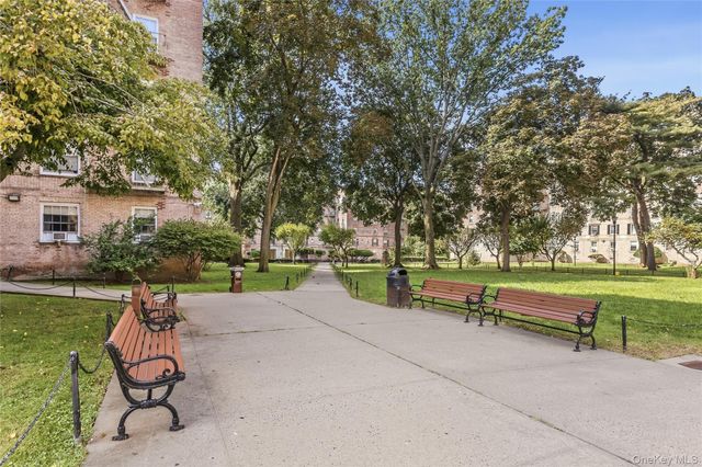 51-10 30 Avenue 4, Woodside, NY 11377