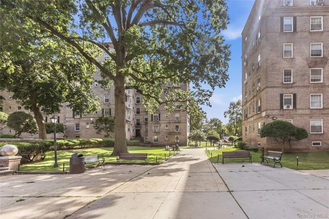51-10 30 Avenue 4, Woodside, NY 11377