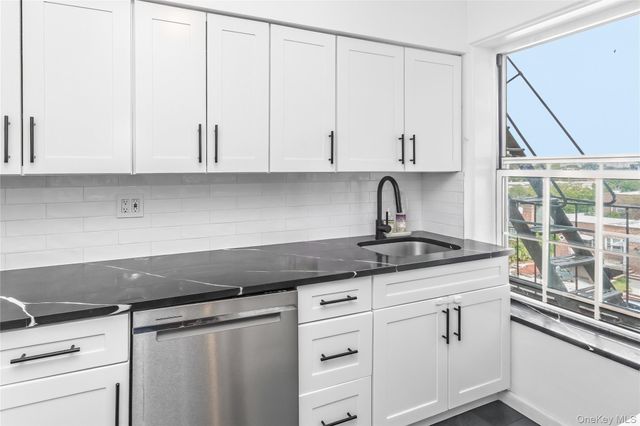 51-10 30 Avenue 4, Woodside, NY 11377