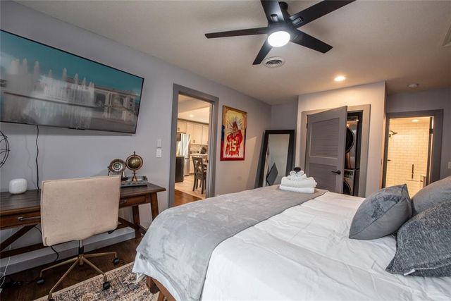 7244 Beverly Street, Overland Park, KS 66204