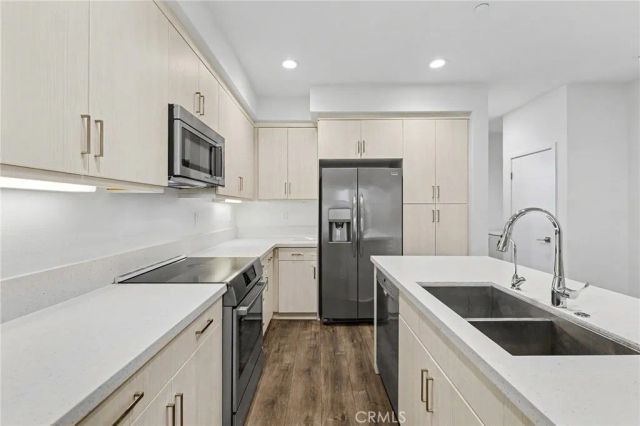419 Falcon Place, Covina, CA 91723