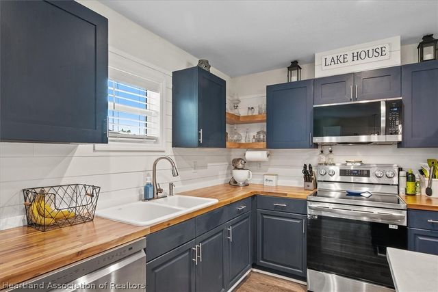 362 Parker Street NE, Lake Placid, FL 33852