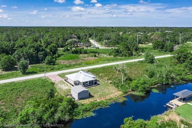 362 Parker Street NE, Lake Placid, FL 33852