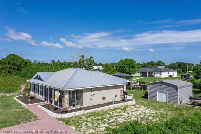 362 Parker Street NE, Lake Placid, FL 33852