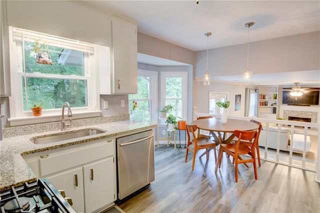140 Ansley Court, Roswell, GA 30076