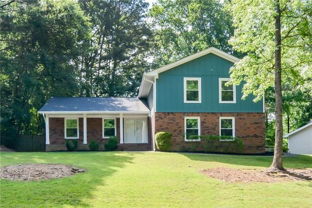 140 Ansley Court, Roswell, GA 30076