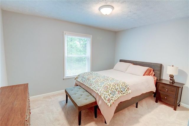 140 Ansley Court, Roswell, GA 30076