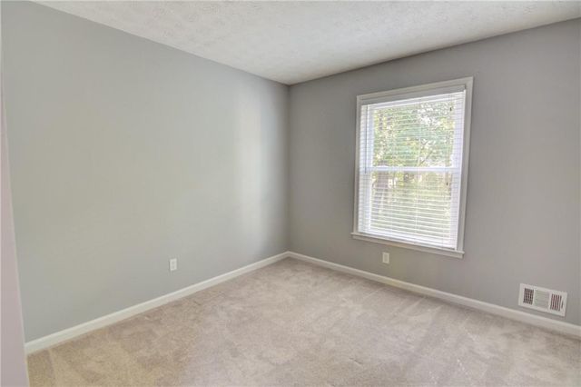 140 Ansley Court, Roswell, GA 30076