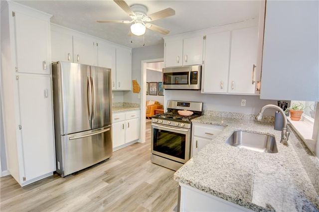 140 Ansley Court, Roswell, GA 30076