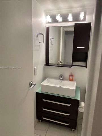 2301 S Ocean Dr 607, Hollywood, FL 33019