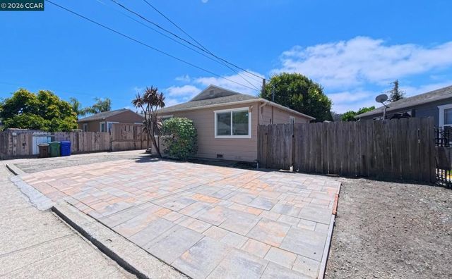 2980 Rollingwood Dr, San Pablo, CA 94806