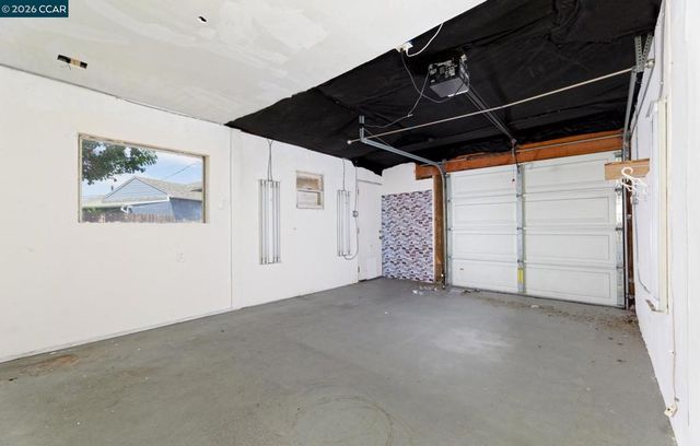2980 Rollingwood Dr, San Pablo, CA 94806