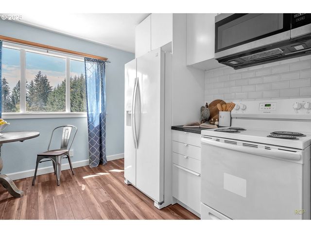 34452 PITTSBURG Rd, St Helens, OR 97051