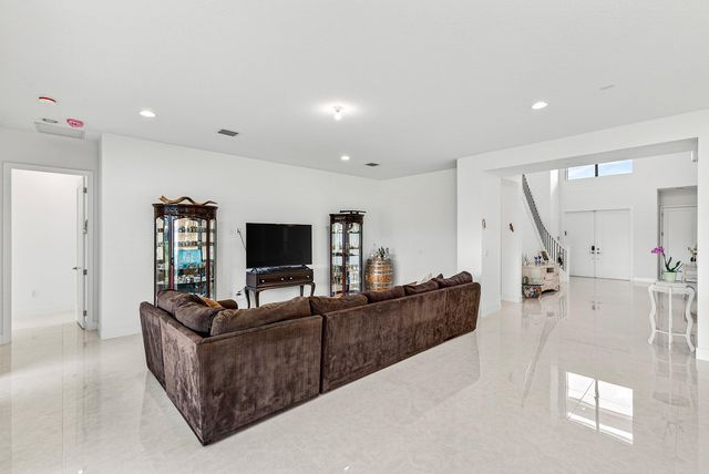 20028 Pacific Dunes Drive, Boca Raton, FL 33434