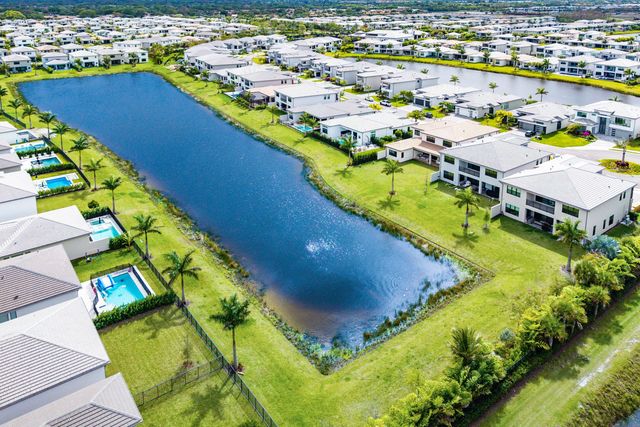 20028 Pacific Dunes Drive, Boca Raton, FL 33434