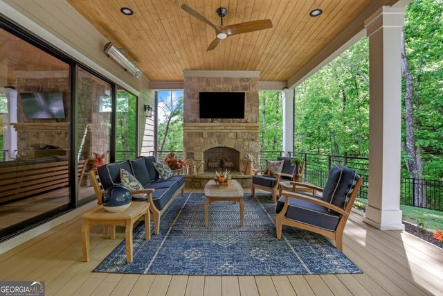 200 Golden Bear Pass, Dahlonega, GA 30533