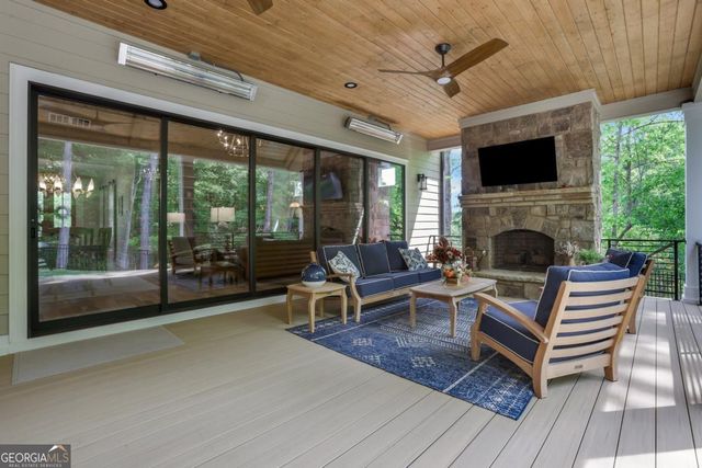 200 Golden Bear Pass, Dahlonega, GA 30533