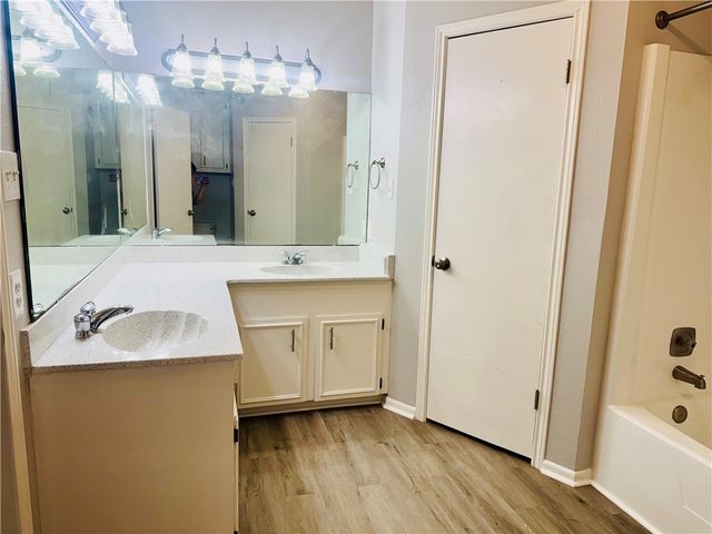 4618 Cedar Pass Dr 2-A, Corpus Christi, TX 78413