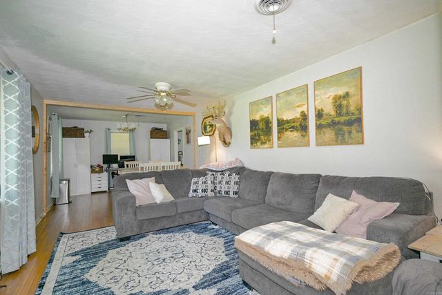8305 E Cherry Street, Benton, AR 72015