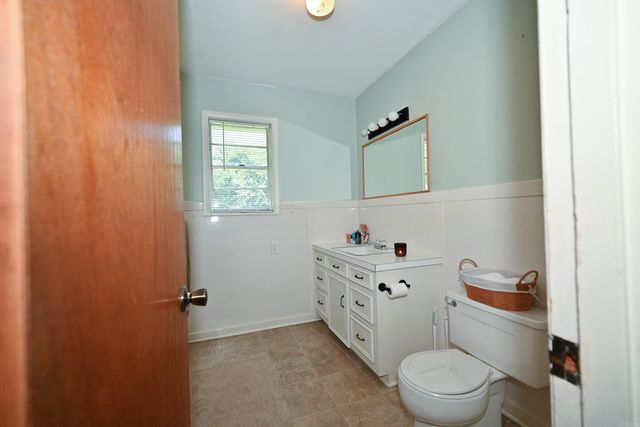8305 E Cherry Street, Benton, AR 72015
