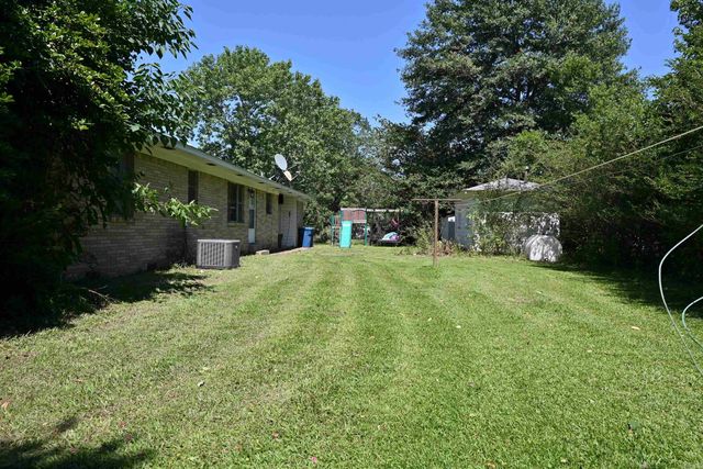 8305 E Cherry Street, Benton, AR 72015