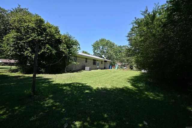 8305 E Cherry Street, Benton, AR 72015