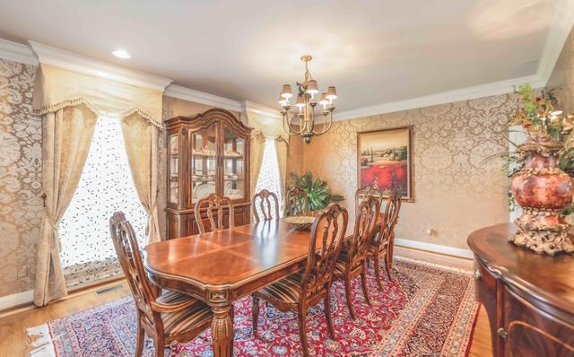 599 Woods Edge Drive, London, KY 40741