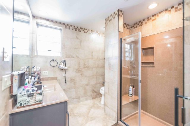 599 Woods Edge Drive, London, KY 40741