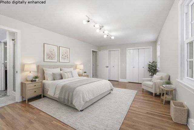 34 Hitching Post Lane, Bedford, NH 03110