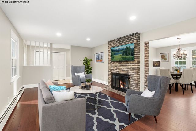 34 Hitching Post Lane, Bedford, NH 03110