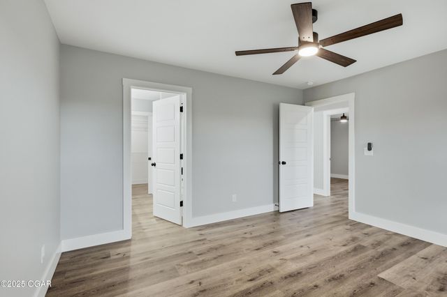 2004 Lakeview Street, Carthage, MO 64836