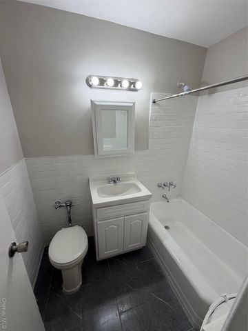 709 Waburton Avenue 7F, Yonkers, NY 10701