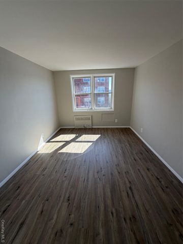 709 Waburton Avenue 7F, Yonkers, NY 10701