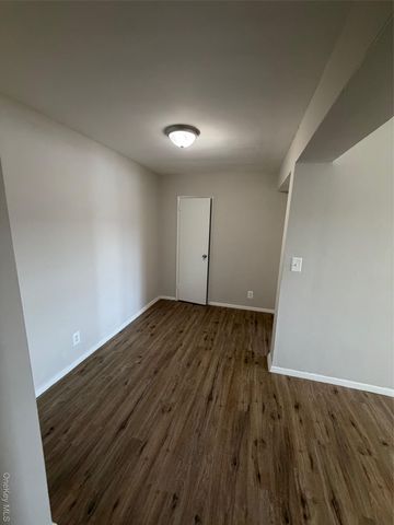 709 Waburton Avenue 7F, Yonkers, NY 10701