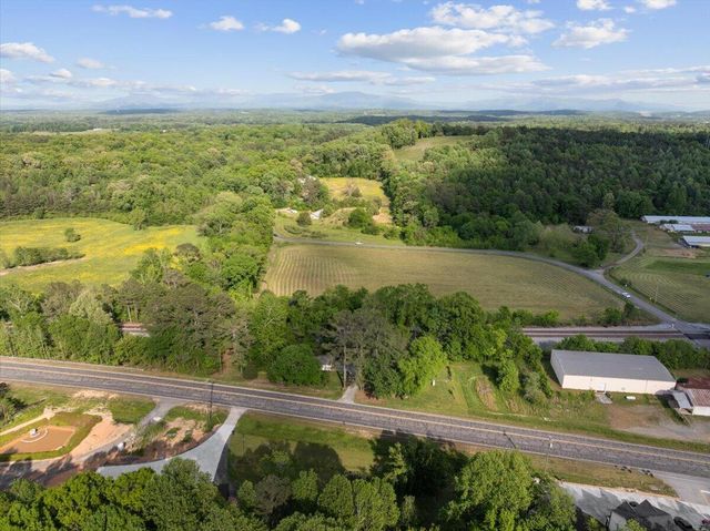 1272 Tunnel Hill Varnell Road NW, Dalton, GA 30720