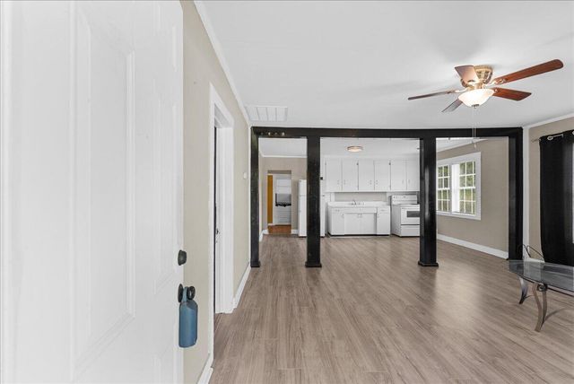 1272 Tunnel Hill Varnell Road NW, Dalton, GA 30720