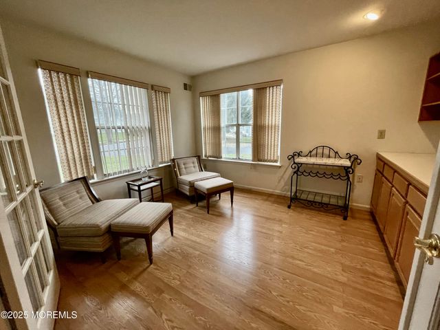 1121A Thornbury Lane, Manchester, NJ 08759