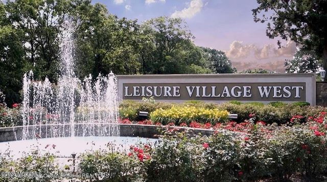 1121A Thornbury Lane, Manchester, NJ 08759