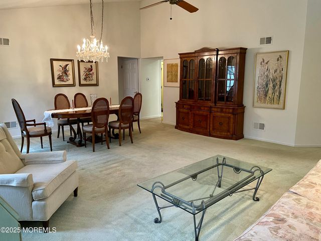 1121A Thornbury Lane, Manchester, NJ 08759